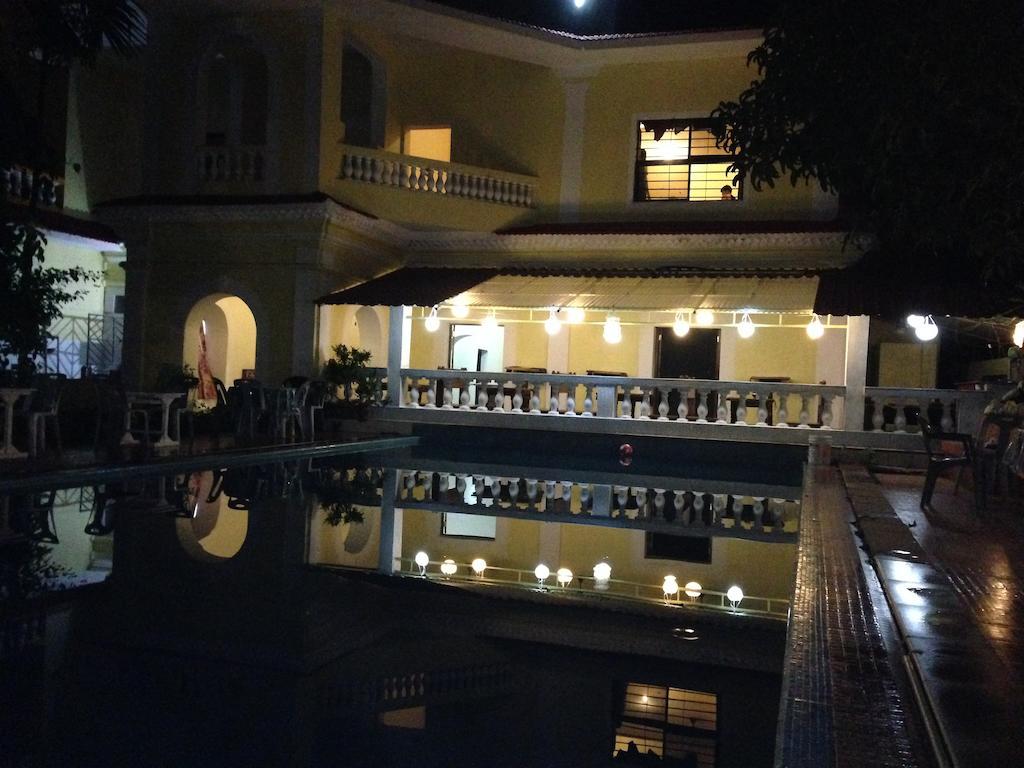 Poonam Village Resort Anjuna Exterior photo