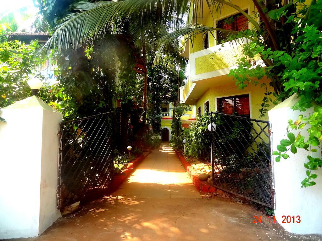 Poonam Village Resort Anjuna Exterior photo